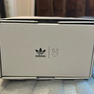 Bad bunny edition baby adidas